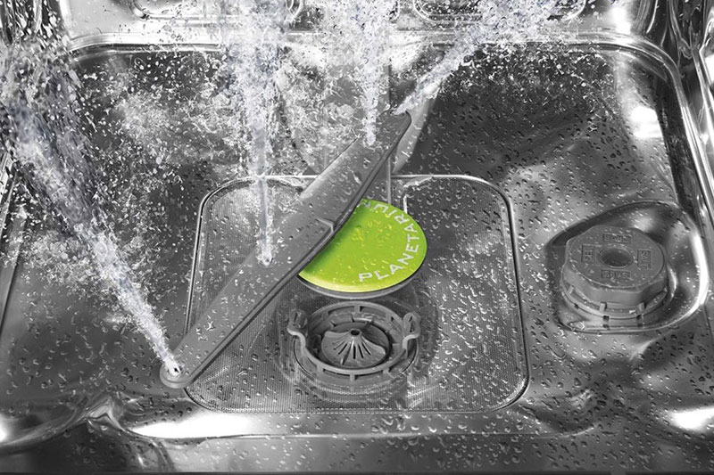علت تخلیه نشدن آب ماشین ظرفشویی پاکشوما